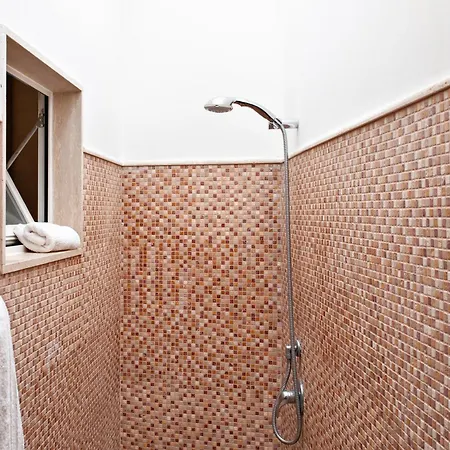 D'aragona - Selection ليتشي